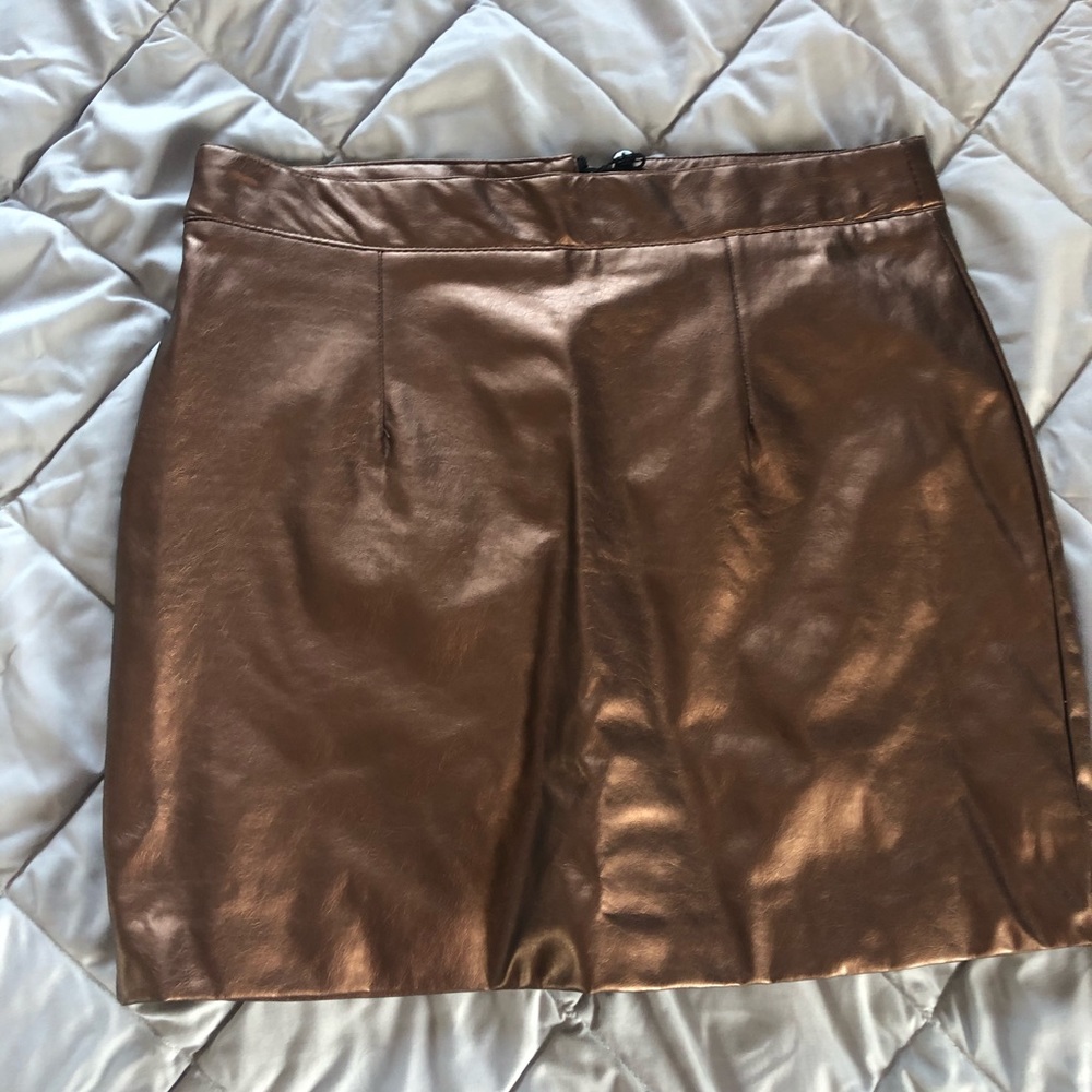 Gold miniskirt